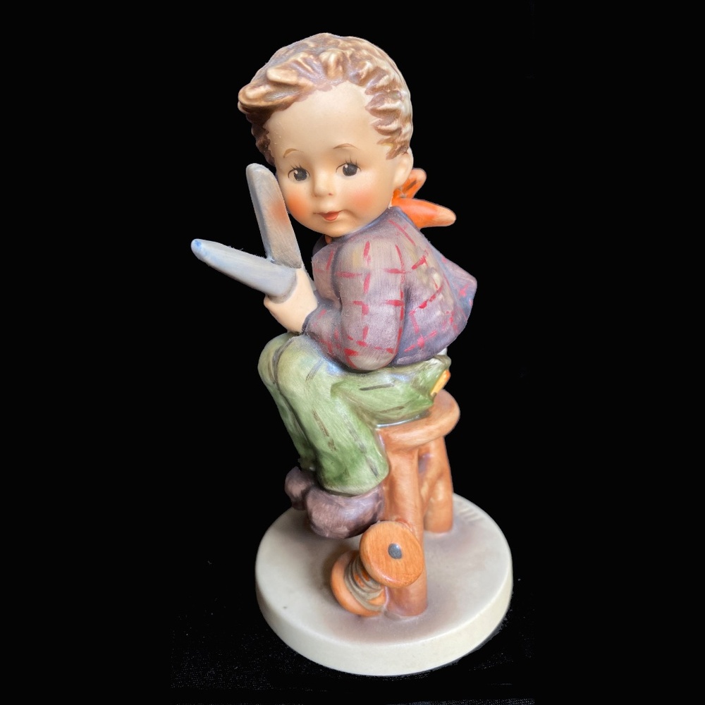 Hummel Figurine • Little Tailor • 308 • TMK-5